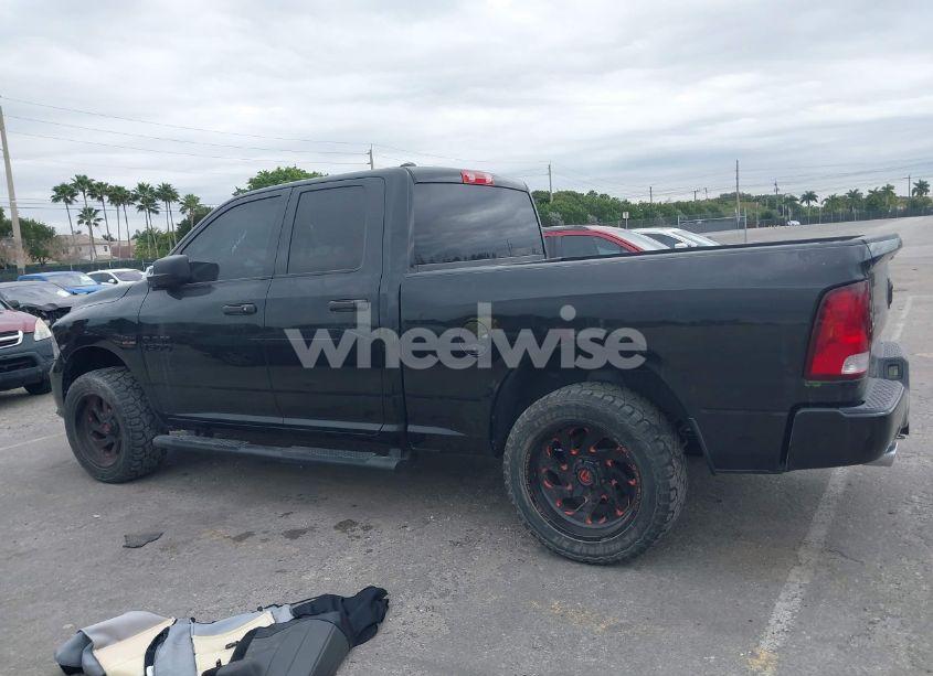 Photo 14 of 2018 Ram 1500 (VIN 1C6RR6FT3JS238844)