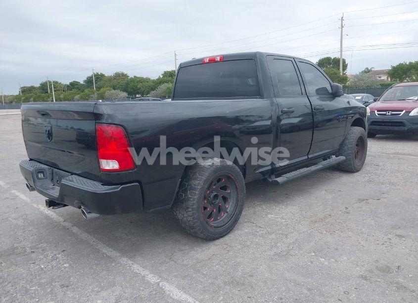 Photo 4 of 2018 Ram 1500 (VIN 1C6RR6FT3JS238844)