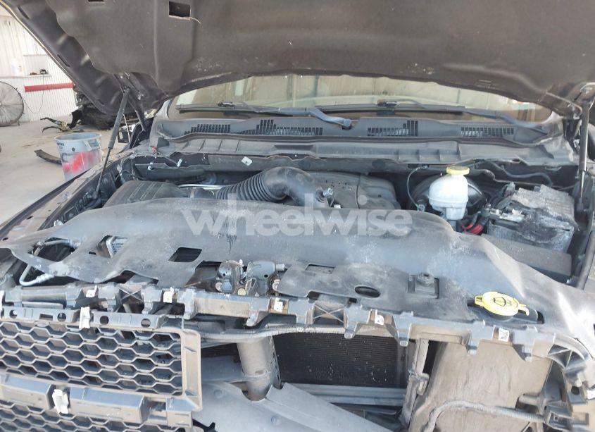 Photo 10 of 2018 Ram 1500 EXPRESS 4X2 6'4 BOX (VIN 1C6RR6FT3JS244868)