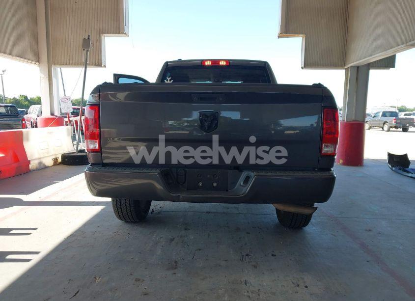 Photo 17 of 2018 Ram 1500 EXPRESS 4X2 6'4 BOX (VIN 1C6RR6FT3JS244868)