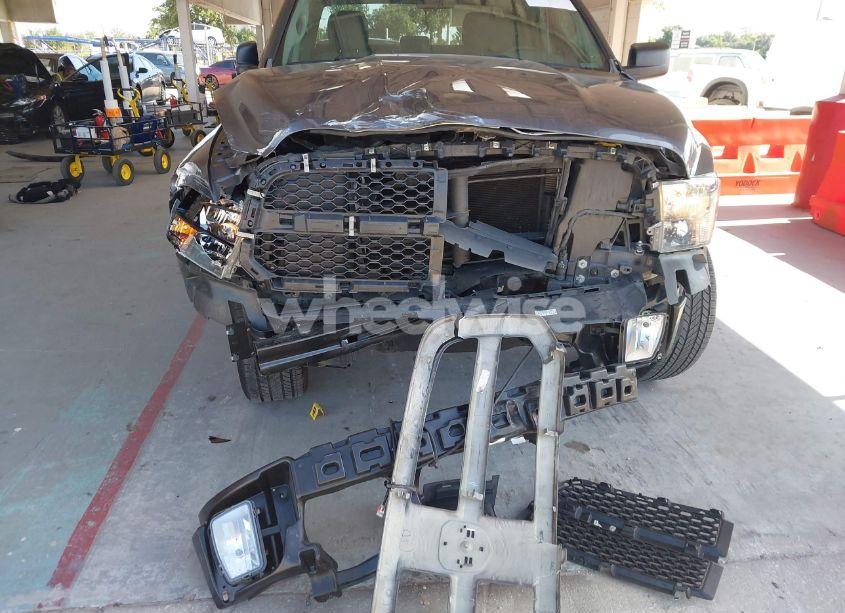 Photo 6 of 2018 Ram 1500 EXPRESS 4X2 6'4 BOX (VIN 1C6RR6FT3JS244868)