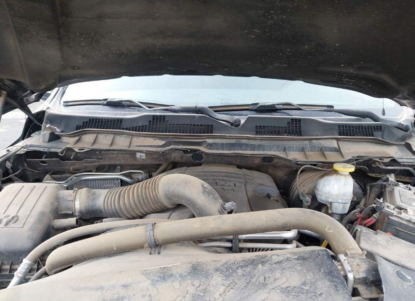 Photo 10 of 2019 Ram 1500 CLASSIC EXPRESS 4X2 6'4 BOX (VIN 1C6RR6FT3KS545741)