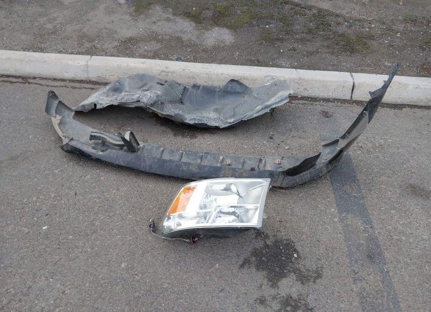 Photo 12 of 2019 Ram 1500 CLASSIC EXPRESS 4X2 6'4 BOX (VIN 1C6RR6FT3KS545741)