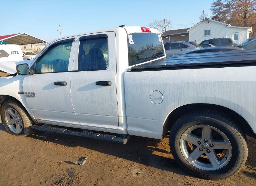 Photo 15 of 2016 Ram 1500 EXPRESS (VIN 1C6RR6FT4GS325774)