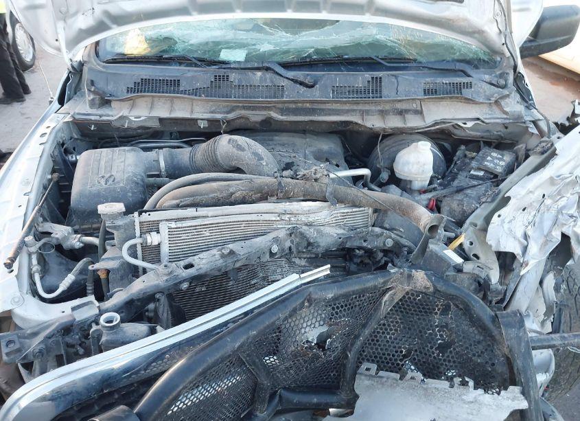 Photo 10 of 2019 Ram 1500 CLASSIC TRADESMAN 4X2 6'4 BOX (VIN 1C6RR6FT4KS572530)