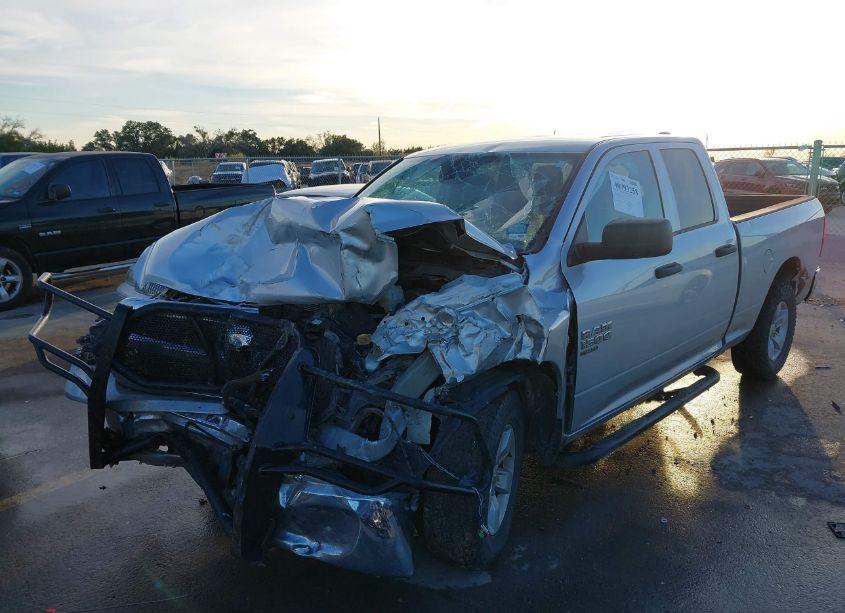 Photo 2 of 2019 Ram 1500 CLASSIC TRADESMAN 4X2 6'4 BOX (VIN 1C6RR6FT4KS572530)