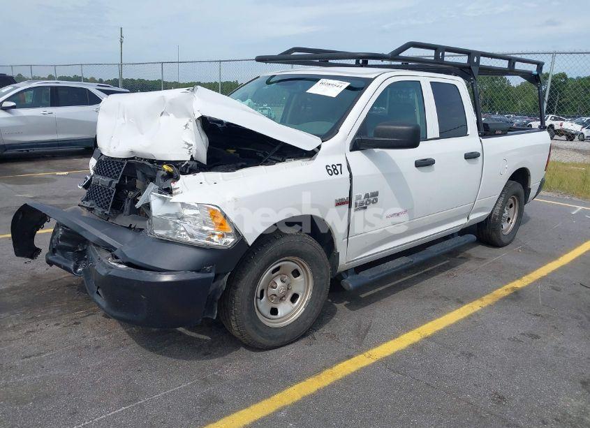 Photo 2 of 2019 Ram 1500 CLASSIC TRADESMAN QUAD CAB 4X2 6'4 BOX (VIN 1C6RR6FT4KS649414)