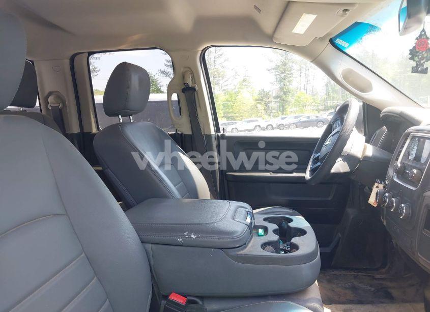 Photo 5 of 2020 Ram 1500 CLASSIC TRADESMAN 4X2 6'4 BOX (VIN 1C6RR6FT4LS148072)