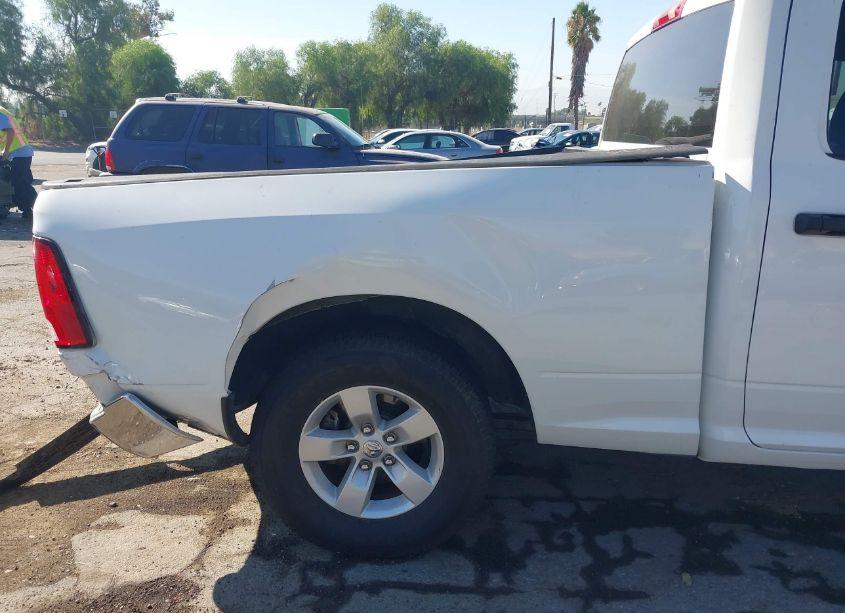 Photo 20 of 2019 Ram 1500 CLASSIC EXPRESS 4X2 6'4 BOX (VIN 1C6RR6FT5KS515088)