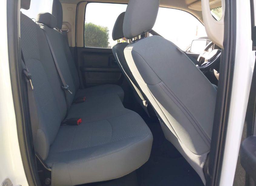 Photo 8 of 2019 Ram 1500 CLASSIC EXPRESS 4X2 6'4 BOX (VIN 1C6RR6FT5KS515088)