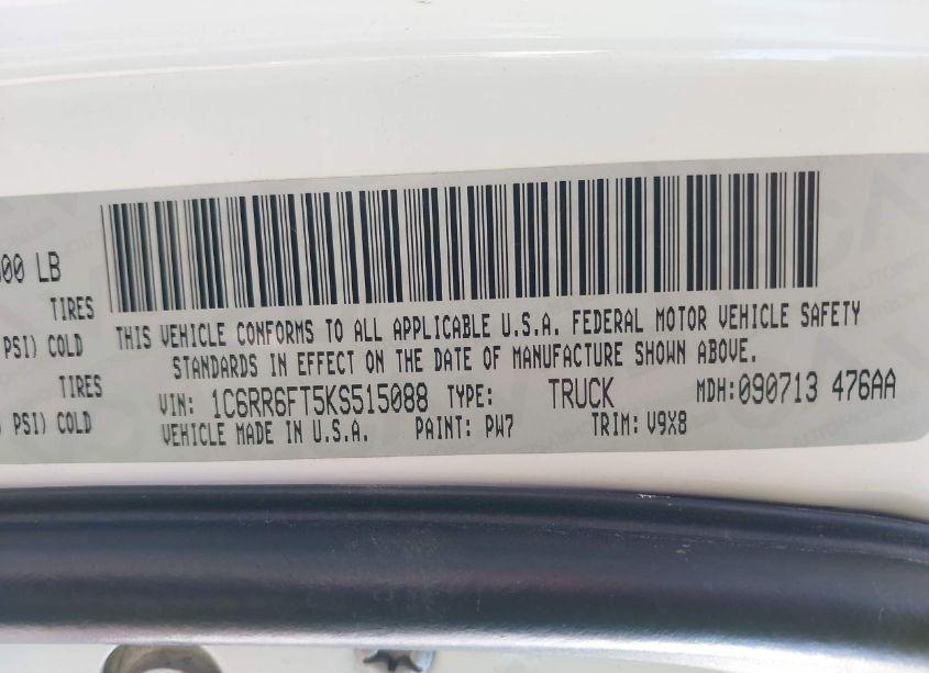 Photo 9 of 2019 Ram 1500 CLASSIC EXPRESS 4X2 6'4 BOX (VIN 1C6RR6FT5KS515088)