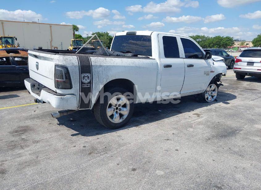 Photo 4 of 2019 Ram 1500 CLASSIC EXPRESS 4X2 6'4 BOX (VIN 1C6RR6FT6KS545782)