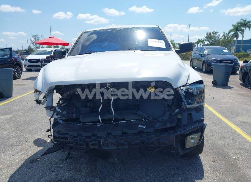 Photo 6 of 2019 Ram 1500 CLASSIC EXPRESS 4X2 6'4 BOX (VIN 1C6RR6FT6KS545782)