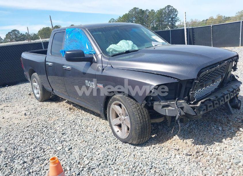 2015 Ram 1500 EXPRESS (VIN 1C6RR6FT7FS658887) main photo
