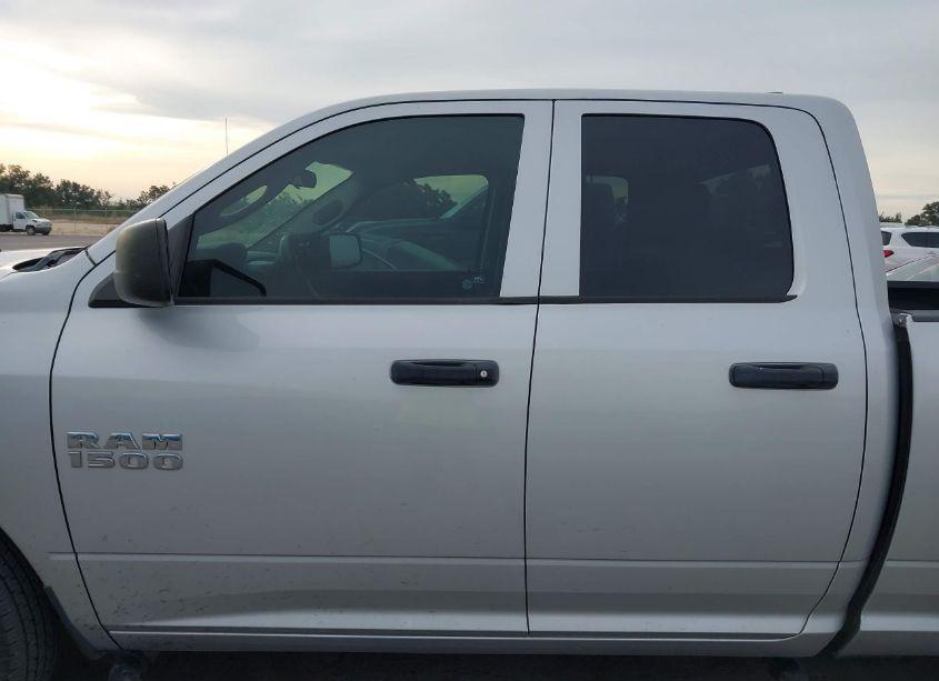 Photo 14 of 2017 Ram 1500 EXPRESS 4X2 6'4 BOX (VIN 1C6RR6FT8HS505065)