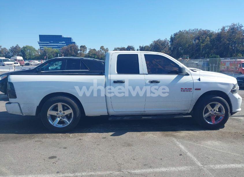 Photo 13 of 2018 Ram 1500 EXPRESS 4X2 6'4 BOX (VIN 1C6RR6FT8JS149433)
