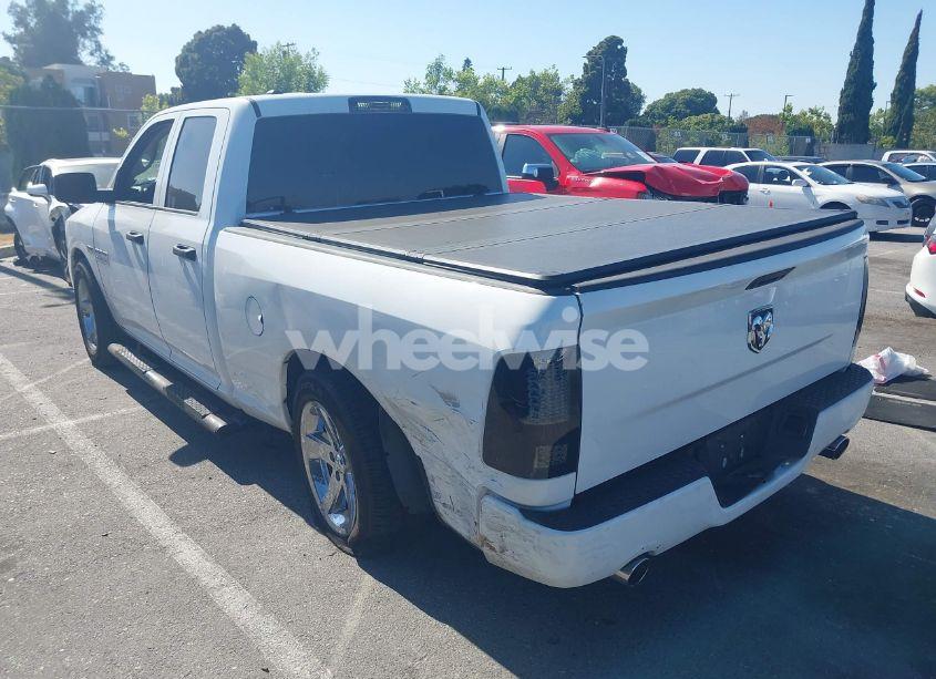 Photo 3 of 2018 Ram 1500 EXPRESS 4X2 6'4 BOX (VIN 1C6RR6FT8JS149433)