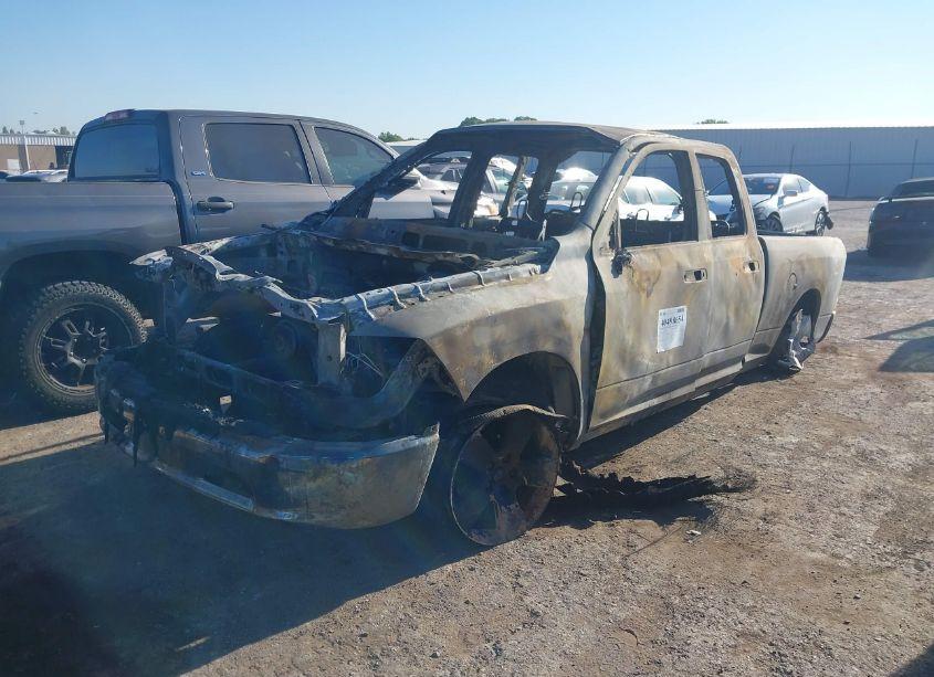 Photo 2 of 2019 Ram 1500 CLASSIC TRADESMAN 4X2 6'4 BOX (VIN 1C6RR6FT8KS699877)