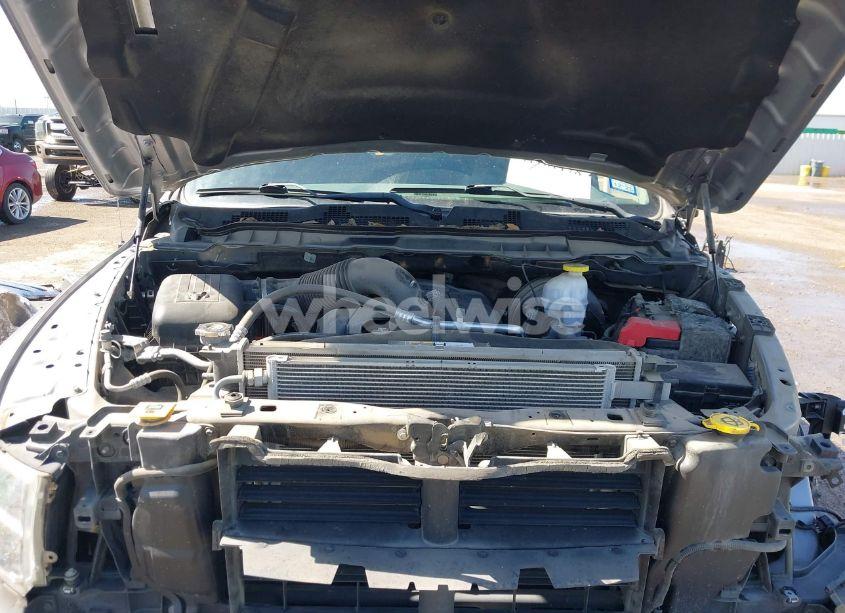 Photo 10 of 2019 Ram 1500 CLASSIC TRADESMAN 4X2 6'4 BOX (VIN 1C6RR6FT8KS723398)