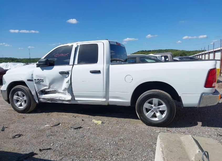 Photo 14 of 2019 Ram 1500 CLASSIC TRADESMAN QUAD CAB 4X2 6'4 BOX (VIN 1C6RR6FT9KS702141)
