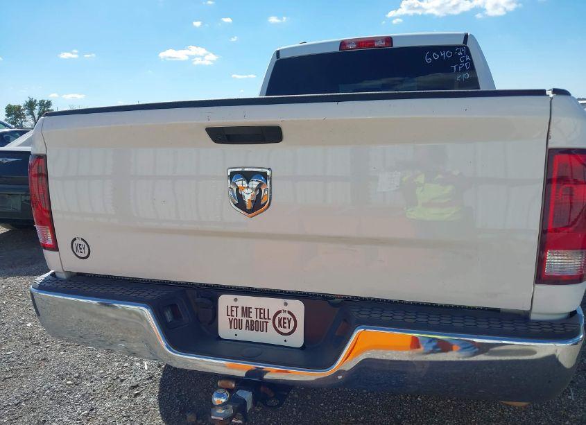 Photo 16 of 2019 Ram 1500 CLASSIC TRADESMAN QUAD CAB 4X2 6'4 BOX (VIN 1C6RR6FT9KS702141)