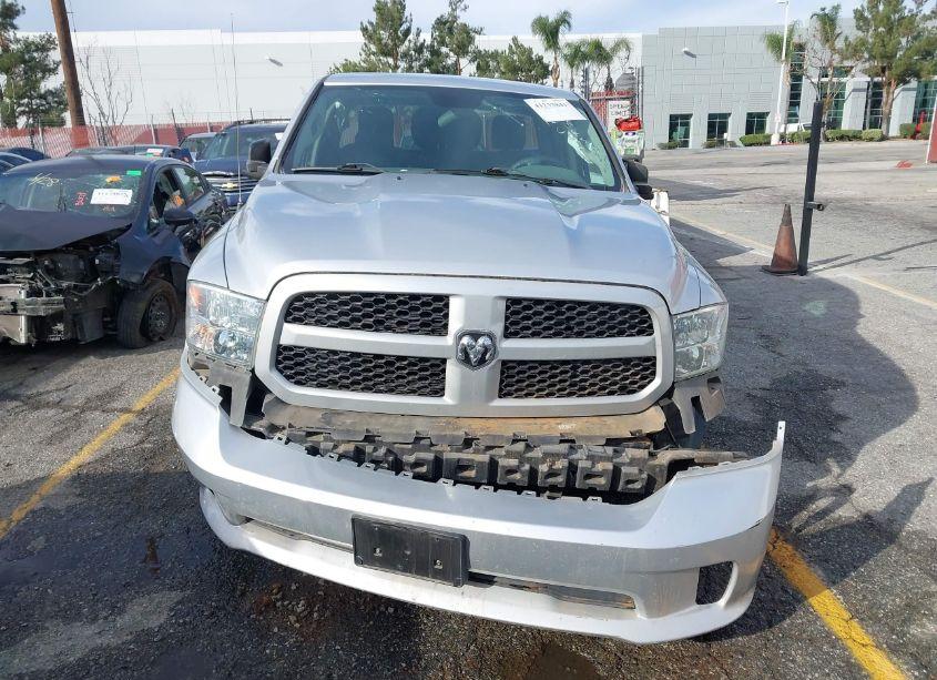 Photo 13 of 2018 Ram 1500 EXPRESS 4X2 6'4 BOX (VIN 1C6RR6FTXJS249176)