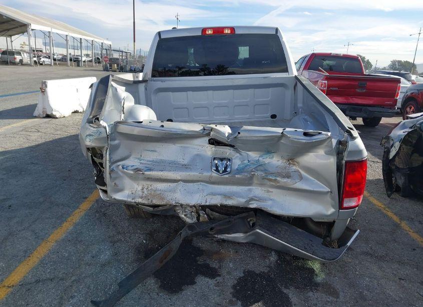 Photo 18 of 2018 Ram 1500 EXPRESS 4X2 6'4 BOX (VIN 1C6RR6FTXJS249176)