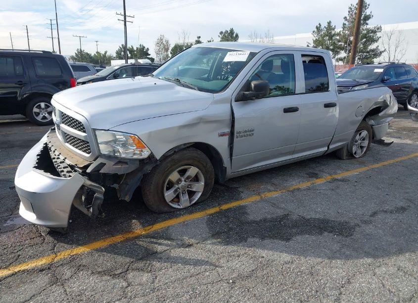 Photo 2 of 2018 Ram 1500 EXPRESS 4X2 6'4 BOX (VIN 1C6RR6FTXJS249176)