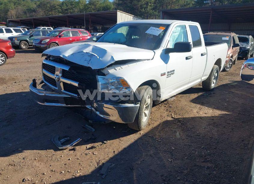 Photo 2 of 2019 Ram 1500 CLASSIC TRADESMAN (VIN 1C6RR6FTXKS584312)