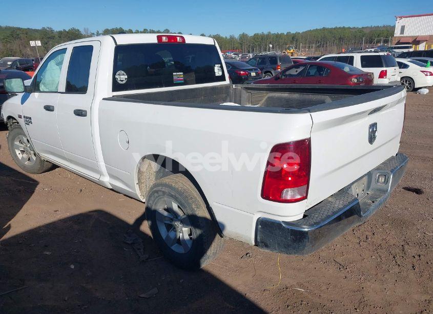 Photo 3 of 2019 Ram 1500 CLASSIC TRADESMAN (VIN 1C6RR6FTXKS584312)