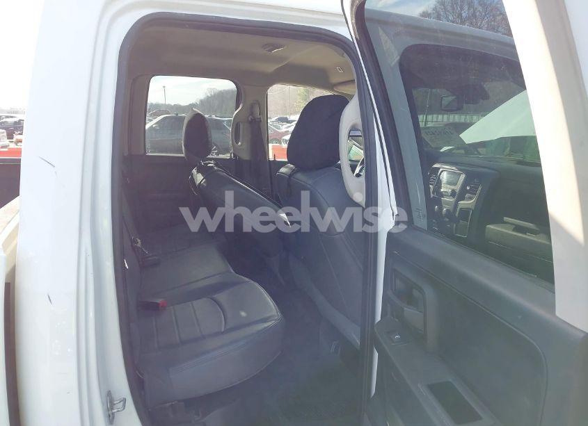 Photo 8 of 2019 Ram 1500 CLASSIC TRADESMAN 4X2 6'4 BOX (VIN 1C6RR6FTXKS657937)