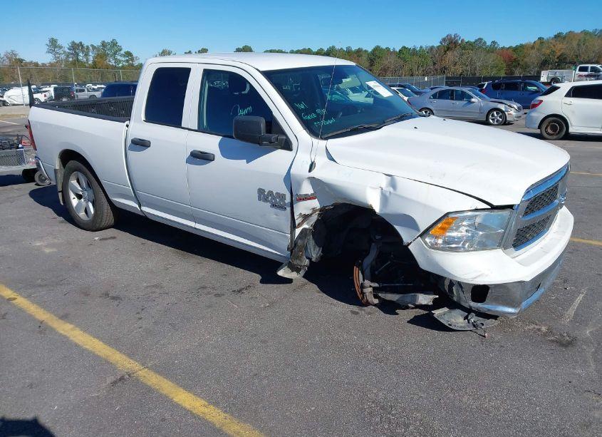 2022 Ram 1500 CLASSIC TRADESMAN 4X2 6'4 BOX (VIN 1C6RR6FTXNS155269) main photo