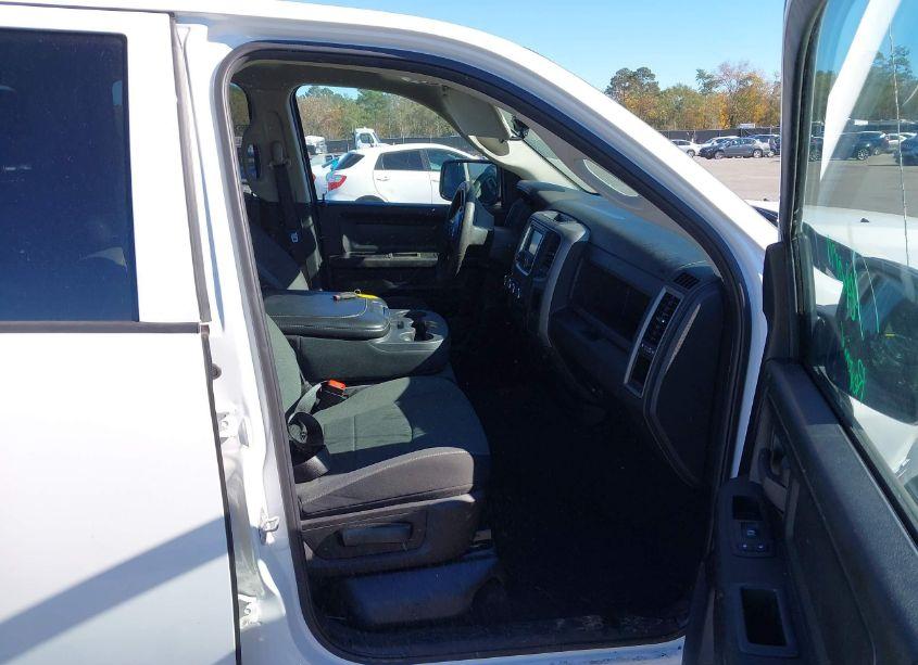 Photo 5 of 2022 Ram 1500 CLASSIC TRADESMAN 4X2 6'4 BOX (VIN 1C6RR6FTXNS155269)