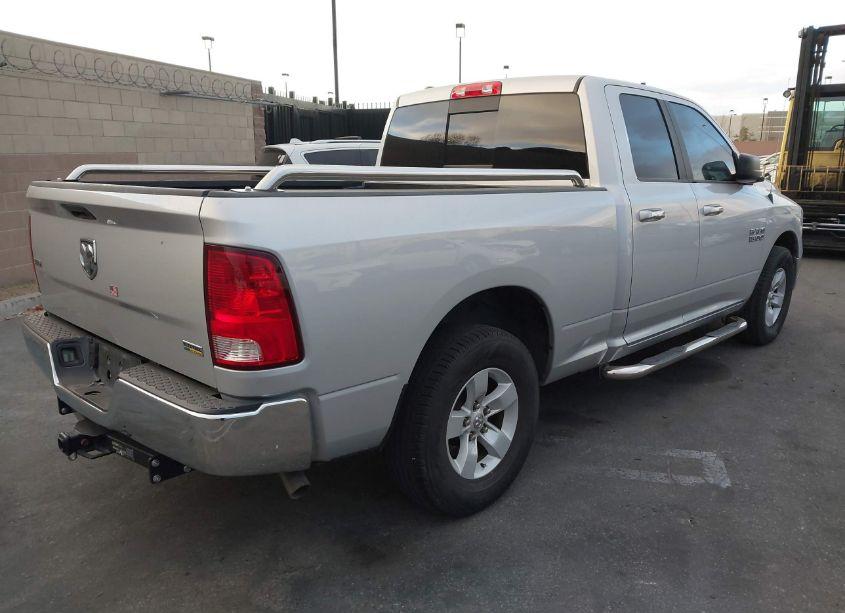 Photo 4 of 2018 Ram 1500 SLT 4X2 6'4 BOX (VIN 1C6RR6GG1JS324431)