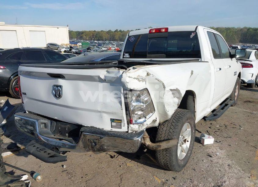 Photo 4 of 2018 Ram 1500 SLT 4X2 6'4 BOX (VIN 1C6RR6GG2JS324342)