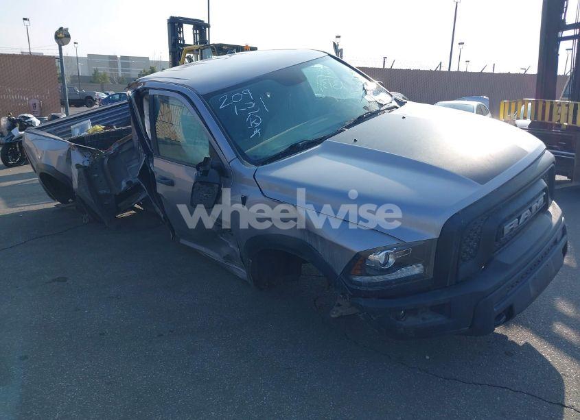 2020 Ram 1500 CLASSIC WARLOCK 4X2 6'4 BOX (VIN 1C6RR6GG4LS128308) main photo