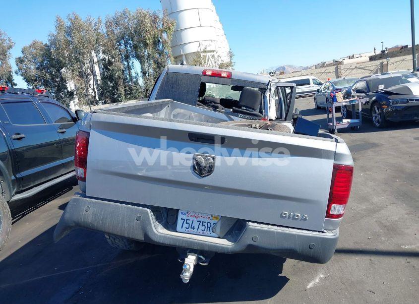 Photo 17 of 2020 Ram 1500 CLASSIC WARLOCK 4X2 6'4 BOX (VIN 1C6RR6GG4LS128308)