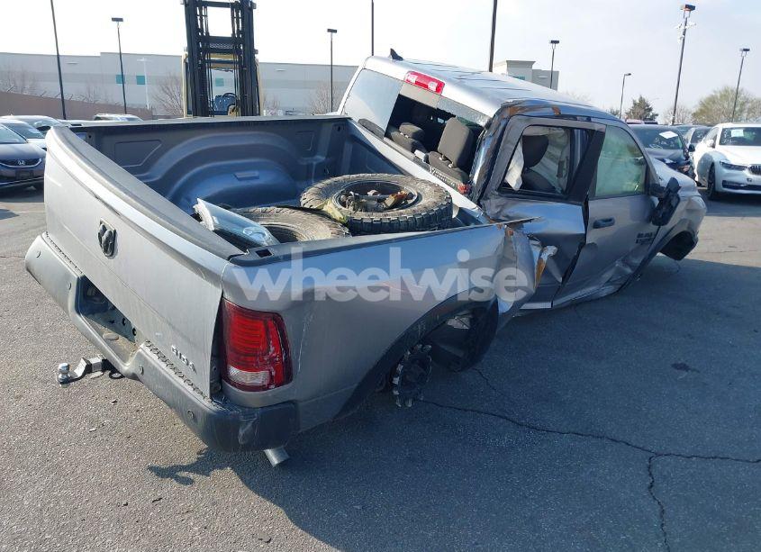 Photo 4 of 2020 Ram 1500 CLASSIC WARLOCK 4X2 6'4 BOX (VIN 1C6RR6GG4LS128308)