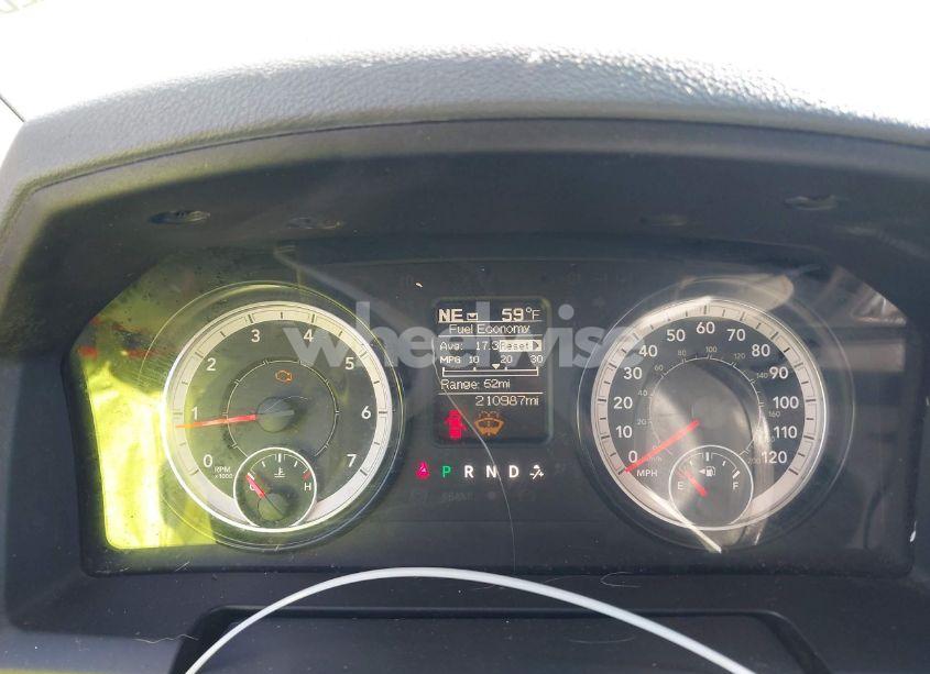 Photo 7 of 2017 Ram 1500 SLT 4X2 6'4 BOX (VIN 1C6RR6GG5HS678804)