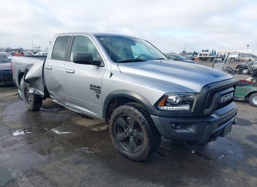2019 Ram 1500 CLASSIC WARLOCK 4X2 6'4 BOX (VIN 1C6RR6GG5KS636852) main photo