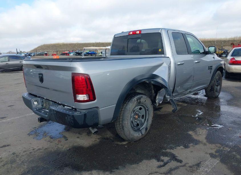 Photo 4 of 2019 Ram 1500 CLASSIC WARLOCK 4X2 6'4 BOX (VIN 1C6RR6GG5KS636852)