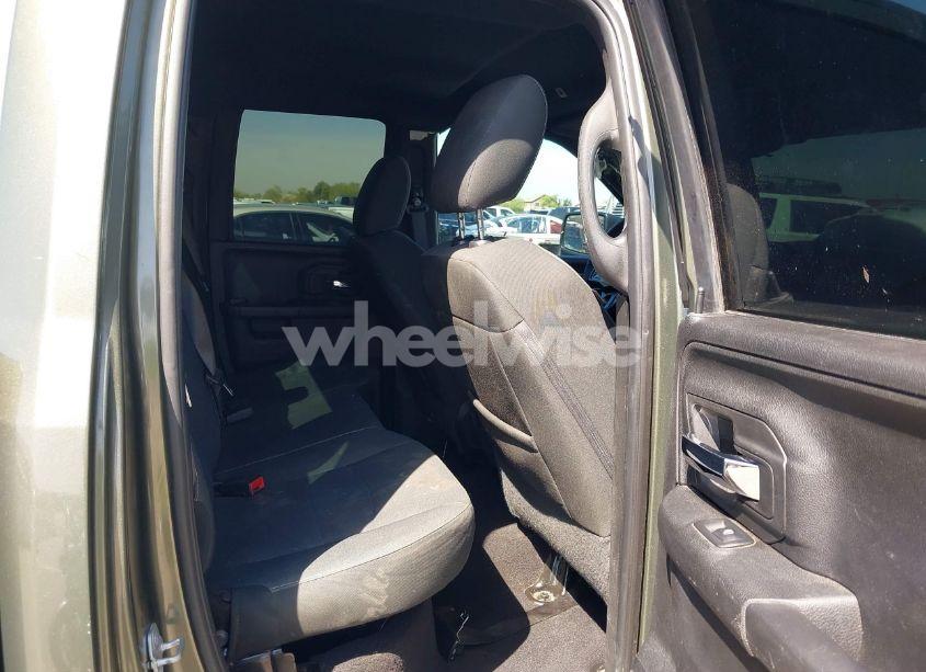 Photo 8 of 2021 Ram 1500 CLASSIC (VIN 1C6RR6GG5MS586277)