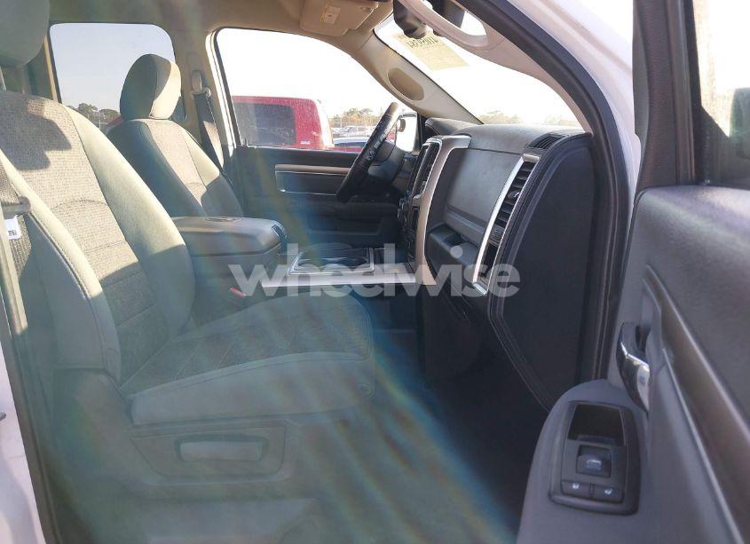 Photo 5 of 2014 Ram 1500 (VIN 1C6RR6GG7ES456969)