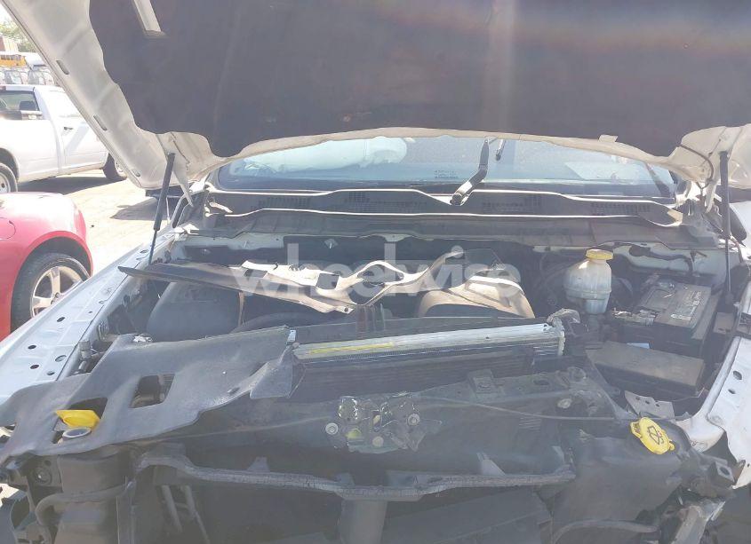 Photo 10 of 2018 Ram 1500 SLT 4X2 6'4 BOX (VIN 1C6RR6GG7JS324269)