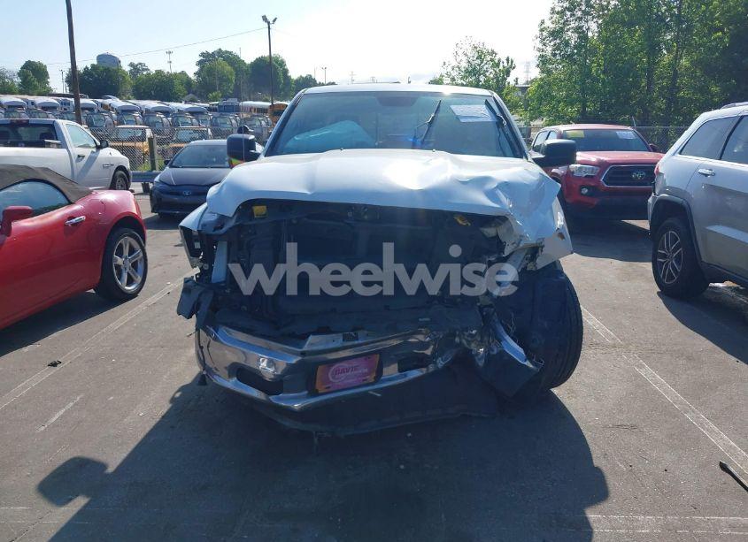 Photo 12 of 2018 Ram 1500 SLT 4X2 6'4 BOX (VIN 1C6RR6GG7JS324269)