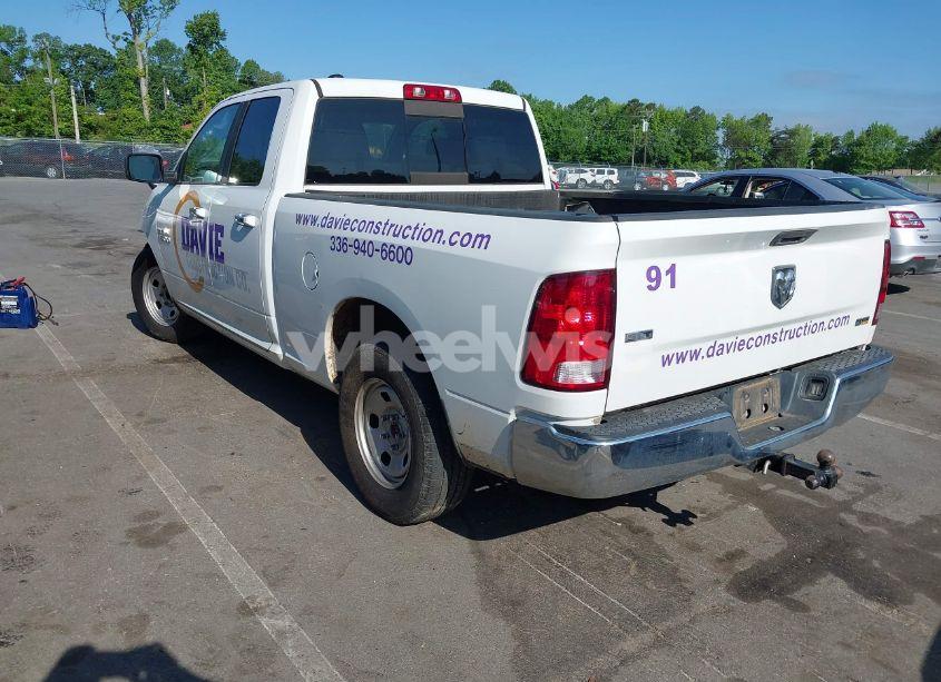 Photo 3 of 2018 Ram 1500 SLT 4X2 6'4 BOX (VIN 1C6RR6GG7JS324269)