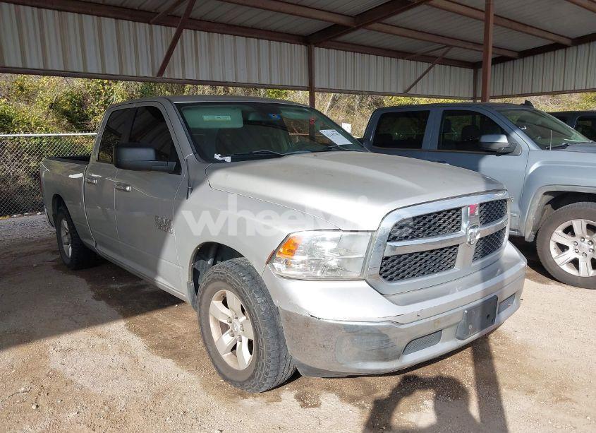 2016 Ram 1500 SLT (VIN 1C6RR6GG8GS375661) main photo