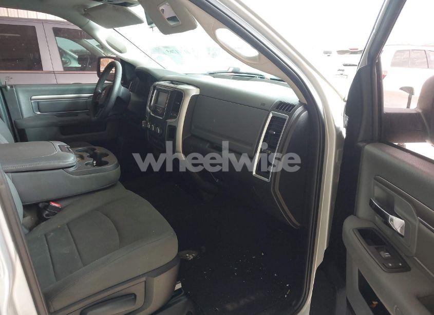 Photo 5 of 2016 Ram 1500 SLT (VIN 1C6RR6GG8GS375661)