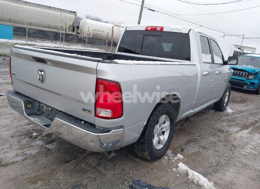 Photo 4 of 2017 Ram 1500 SLT 4X2 6'4 BOX (VIN 1C6RR6GG8HS657302)