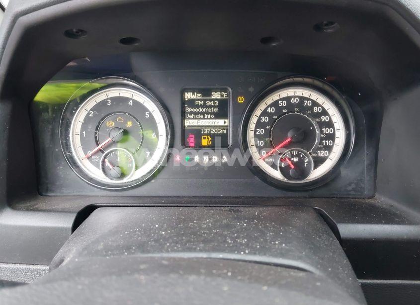 Photo 7 of 2017 Ram 1500 SLT 4X2 6'4 BOX (VIN 1C6RR6GG8HS657302)